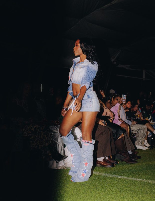 Fashion on the Field III / steven.picturess